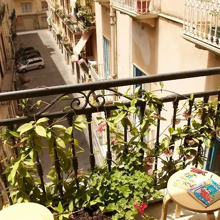 Sushi Cuscus Apartment Trapani